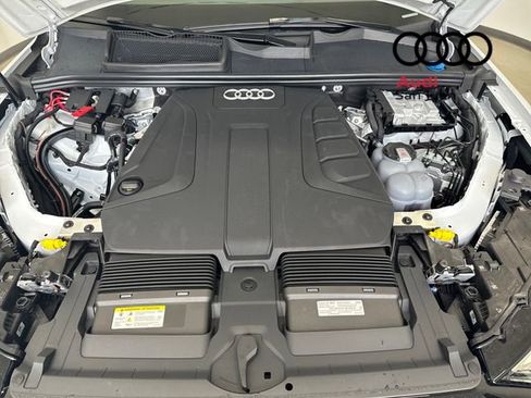New 2026 Audi Q7 2.0T Premium image 4