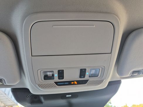 New 2026 Ford Explorer Active w/ Active Comfort Package image 39