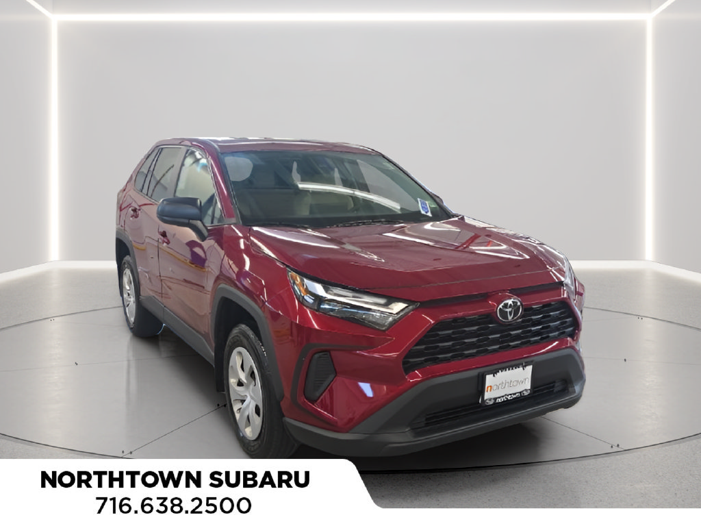 Used 2024 Toyota RAV4 LE AWD/4WD image 6