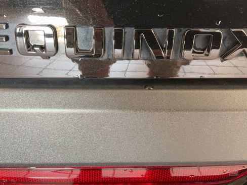 Used 2025 Chevrolet Equinox RS FWD image 38