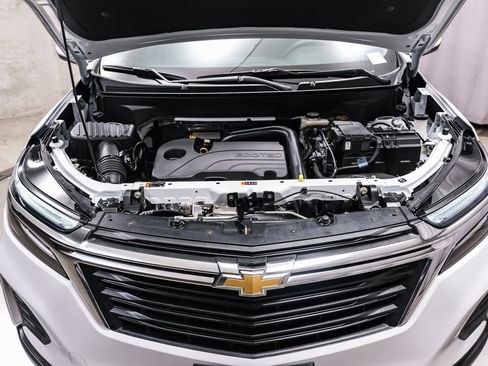 Used 2023 Chevrolet Equinox LT image 29