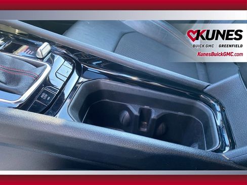 Used 2024 Jeep Compass Trailhawk image 23