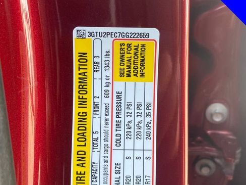 Used 2016 GMC Sierra 1500 Denali w/ Enhanced Driver Alert Package AWD/4WD image 16