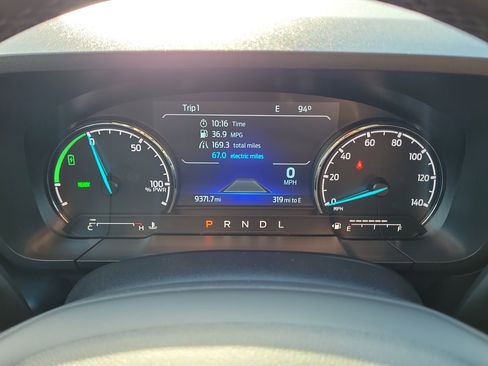 Used 2024 Ford Maverick Lariat FWD image 24