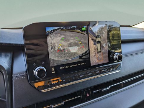 Used 2024 Mitsubishi Outlander SE image 32