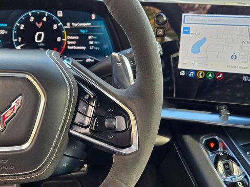 Used 2023 Chevrolet Corvette Stingray Premium Cpe w/ Z51 Performance Package image 26