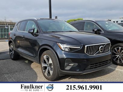 Used 2023 Volvo XC40 B5 Plus w/ Climate Package