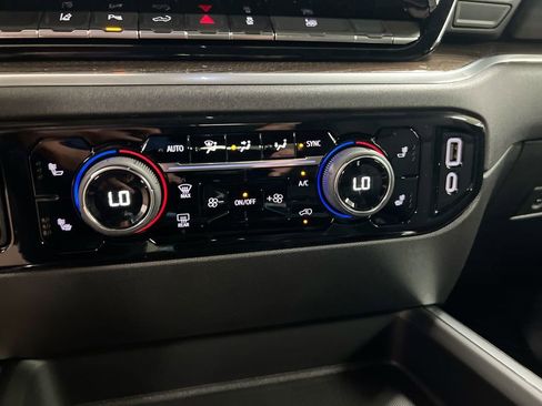 New 2026 Chevrolet Silverado 2500 LT w/ All Star Edition AWD/4WD image 17