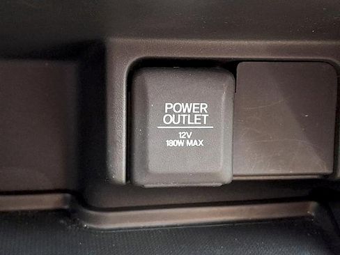 Used 2017 Honda Pilot LX image 29