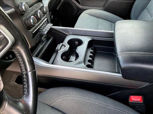 Used 2021 RAM 1500 Big Horn RWD image 15