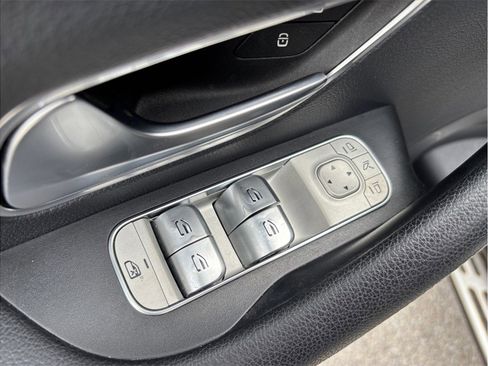 Used 2020 Mercedes-Benz GLE 450 4MATIC w/ AMG Line Exterior image 24