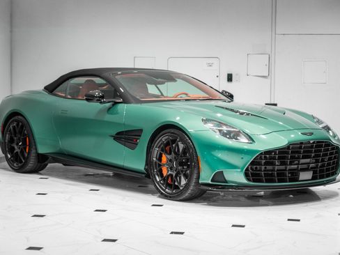 New 2026 Aston Martin Vanquish Convertible image 50