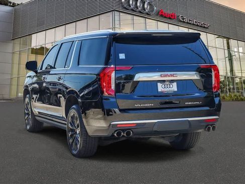 Used 2022 GMC Yukon XL Denali w/ Denali Premium Package RWD image 6