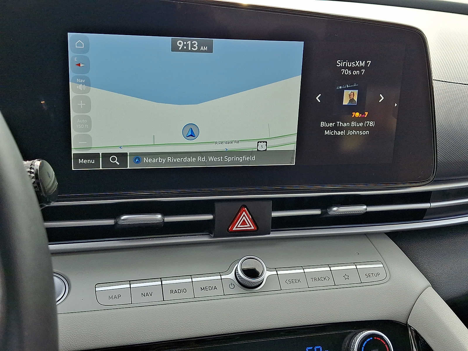 Used 2024 Hyundai Elantra Limited FWD image 18