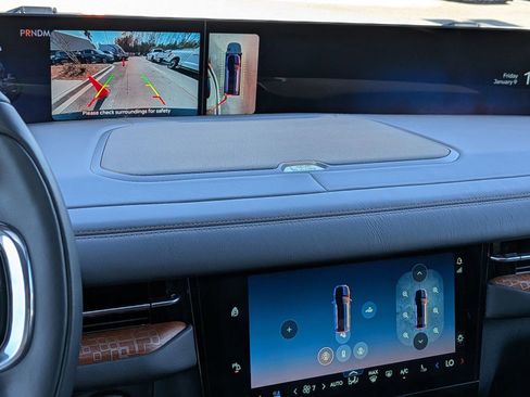 Certified 2025 Lincoln Navigator L Black Label image 27