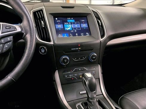 Used 2016 Ford Edge SEL w/ Equipment Group 201A image 7