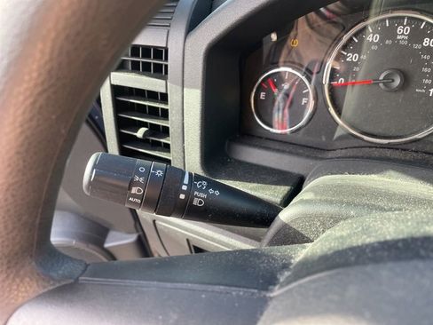 Used 2012 Jeep Liberty Sport image 17