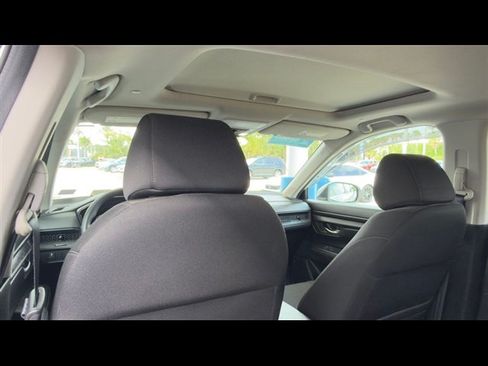 Certified 2024 Honda CR-V EX image 9
