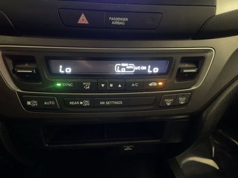 Used 2017 Honda Ridgeline Sport image 11