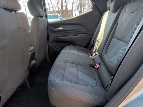 New 2027 Chevrolet Bolt LT w/ Comfort Package image 24