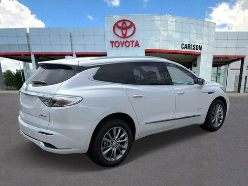 Used 2023 Buick Enclave Avenir w/ Avenir Technology Package AWD/4WD image 4