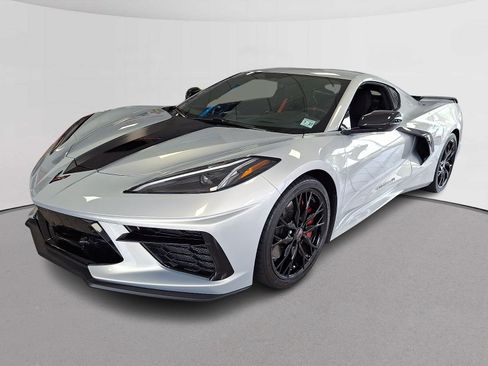 Used 2023 Chevrolet Corvette Stingray Premium Cpe w/ Z51 Performance Package RWD image 5