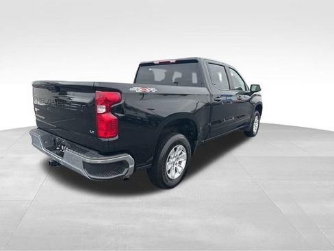 Used 2025 Chevrolet Silverado 1500 LT image 6