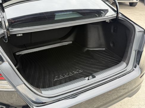 Used 2024 Honda Accord Sport image 25