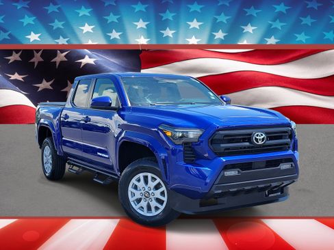 Used 2025 Toyota Tacoma SR5 AWD/4WD image 1