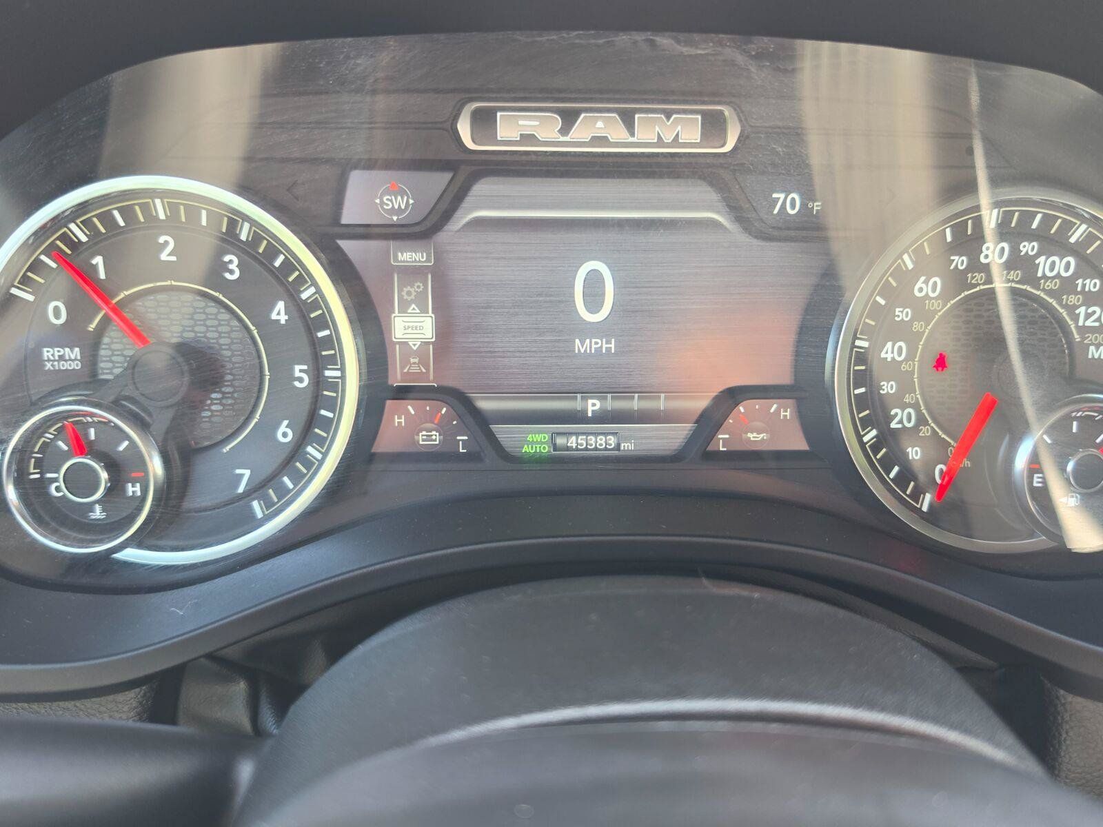 Used 2025 RAM 1500 Big Horn AWD/4WD image 14