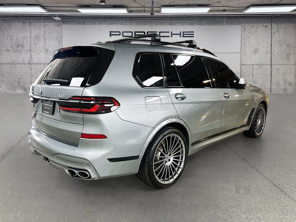 Used 2023 BMW ALPINA XB7 AWD/4WD image 9