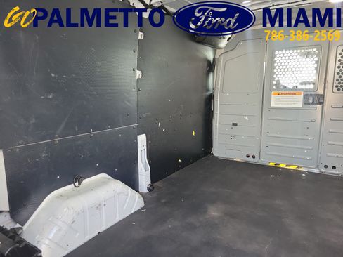 Used 2019 Ford Transit 250 130 Low Roof RWD image 8