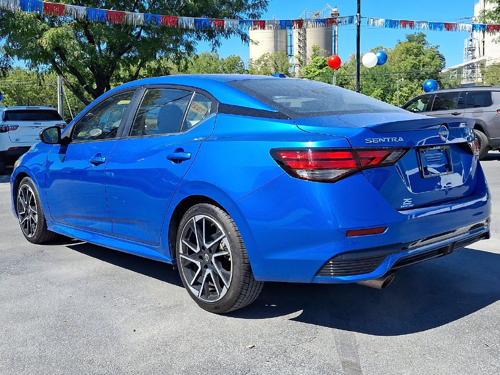 Used 2025 Nissan Sentra SR FWD image 4