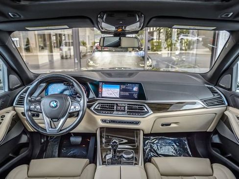 Used 2020 BMW X5 xDrive40i w/ Premium Package image 3
