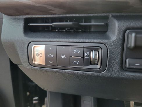 New 2025 GMC Sierra EV Denali AWD/4WD image 13