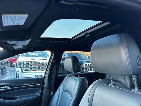 Used 2023 Buick Enclave Essence w/ Experience Buick Package image 25