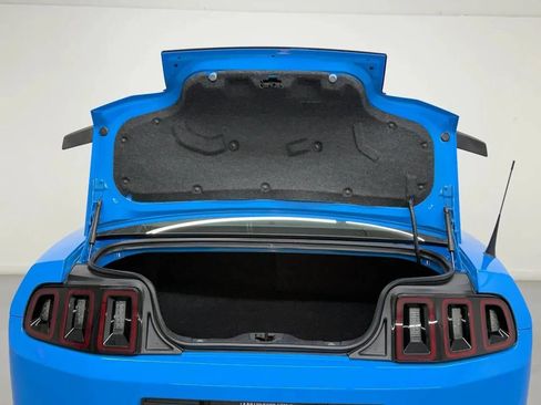 Used 2013 Ford Mustang Boss 302 RWD image 25