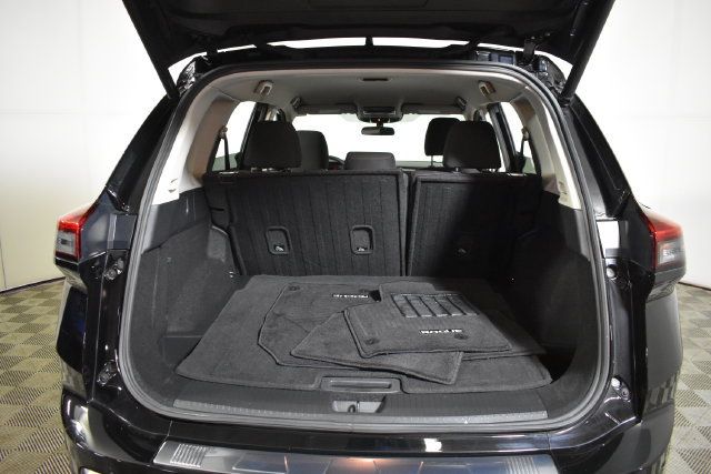 Used 2024 Nissan Rogue SV AWD/4WD image 30