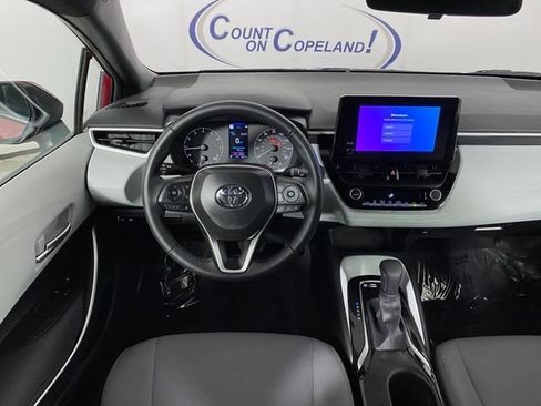 Certified 2025 Toyota Corolla SE FWD image 17