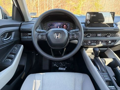 New 2026 Honda Accord SE image 15