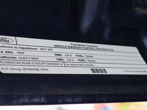Used 2011 Ford F250 Lariat w/ Lariat Interior Pkg image 17
