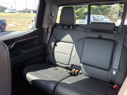 Used 2024 GMC Sierra 1500 Denali w/ Denali Reserve Package image 18