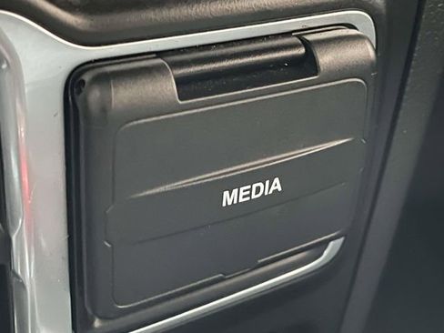 Used 2021 Jeep Wrangler Unlimited Sahara w/ Safety Group image 23