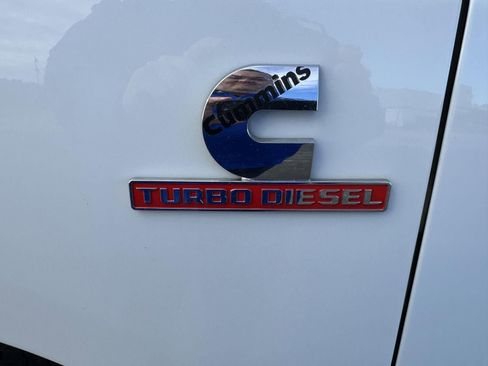 Used 2024 RAM 2500 Laramie w/ Safety Group image 12