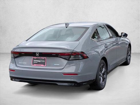 New 2026 Honda Accord EX-L image 2