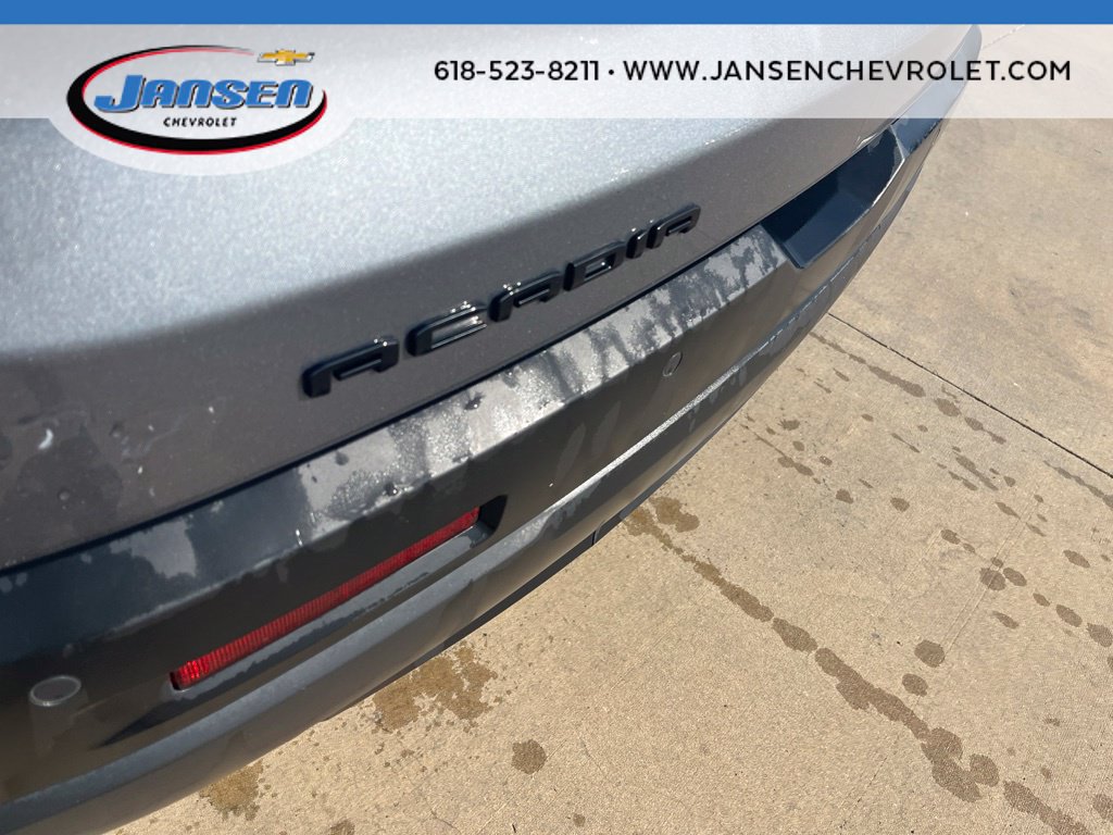 Used 2021 GMC Acadia SLE w/ Elevation Edition FWD image 7