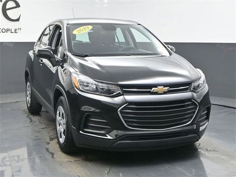 Used 2019 Chevrolet Trax LS image 50