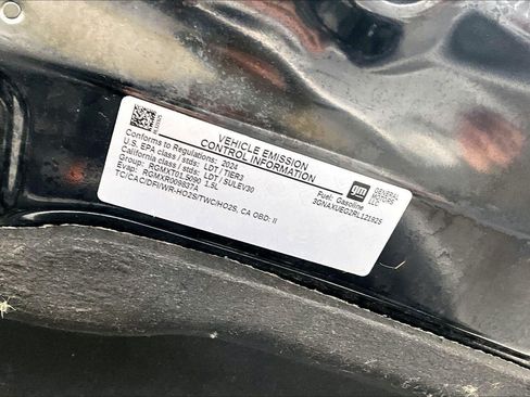 Used 2024 Chevrolet Equinox LT AWD/4WD image 3