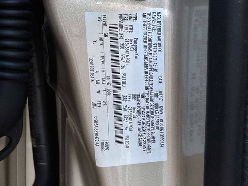 Used 2017 Ford Focus SE image 26