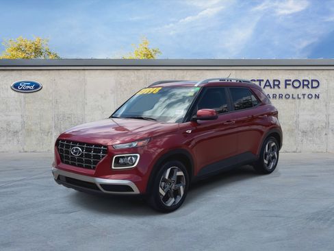 Used 2024 Hyundai Venue Limited FWD image 4